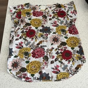 LOFT floral print flutter sleeve blouse